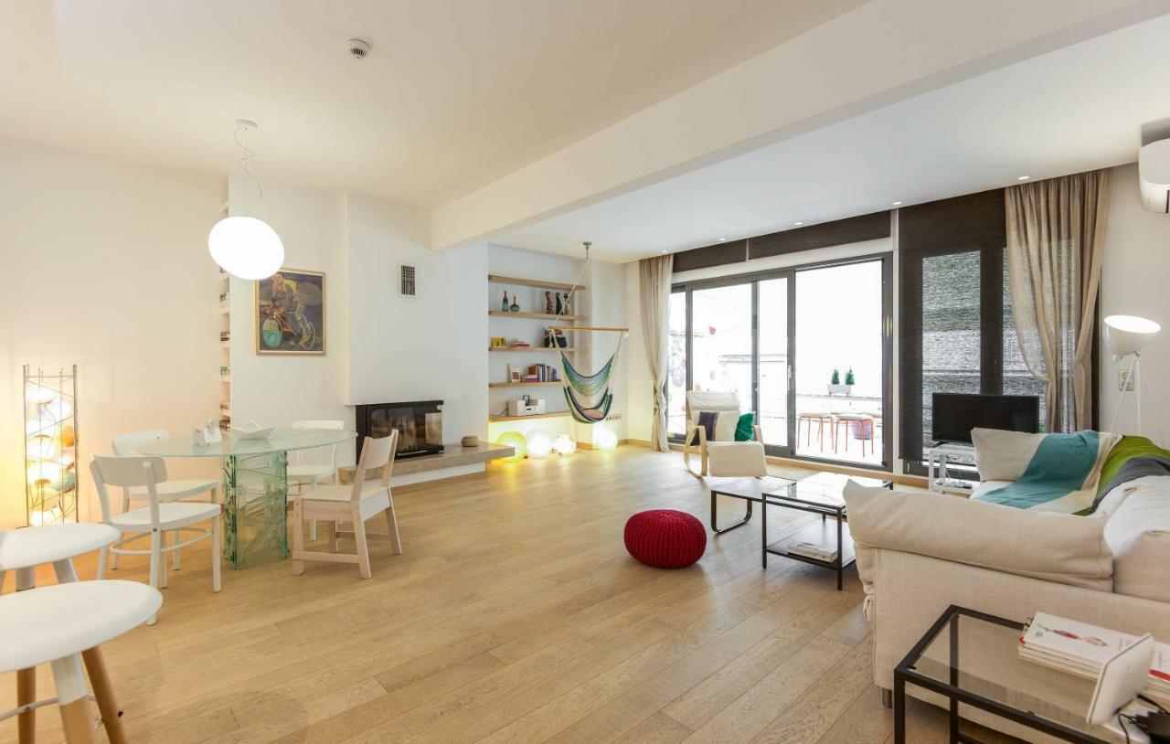 Stylish 3-Bedroom Apartment & Terrace Salonic Exterior foto
